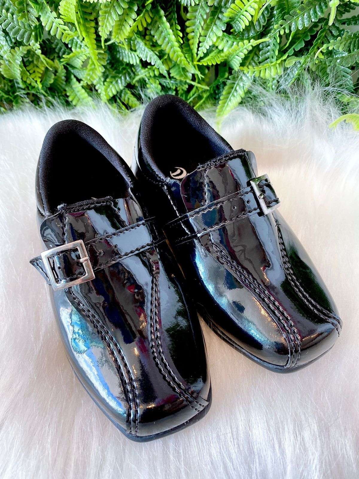 Sapato Social D Milan Preto Verniz - Elegância para Momentos Especiais | Bebeloo Kids