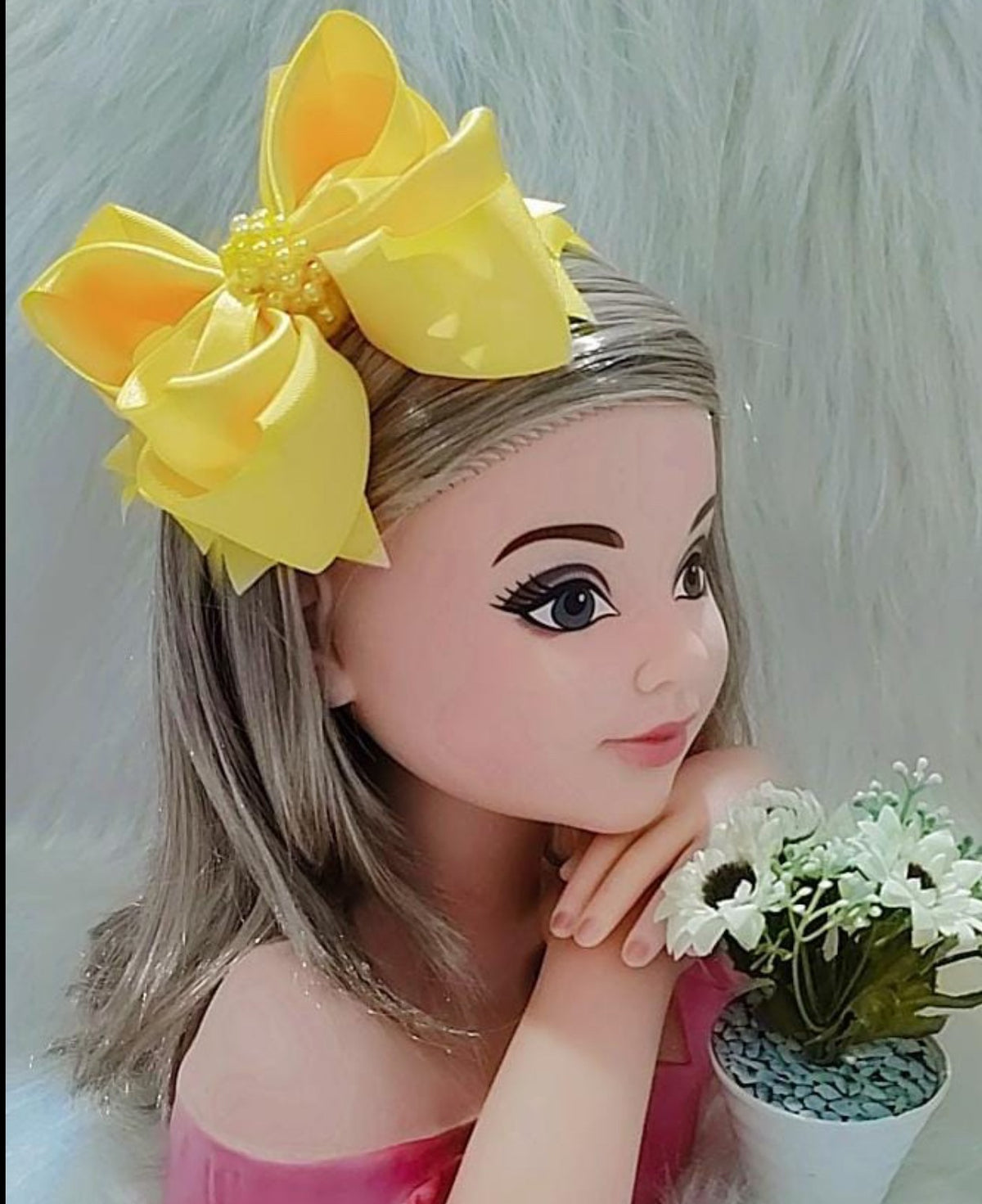 Tiara Amarela Laço Miolo de Perolas - Toque Delicado para Completar o Visual | Bebeloo Kids