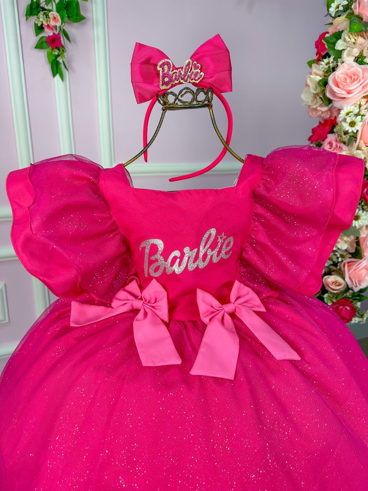 Vestido Princesa Tematico Barbie Pink Babado - Leveza e Elegância para Meninas | Bebeloo Kids