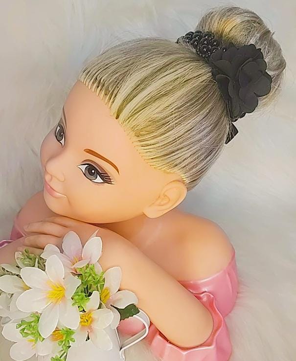Porta Coque Flor Perolas Preto - Elegância nos Detalhes | Bebeloo Kids