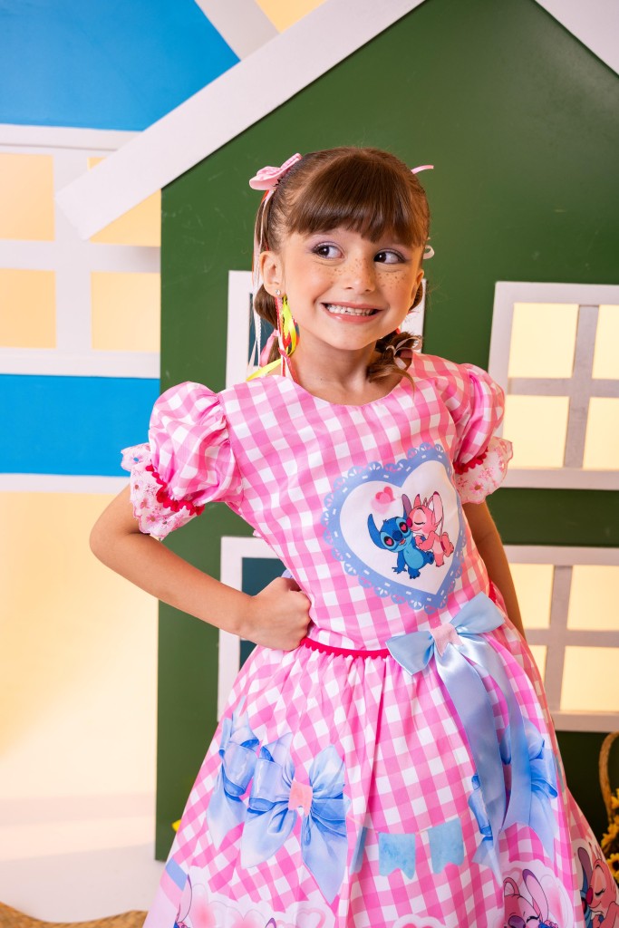 Vestido Junino Tematico Luxo Lilo Stitch Rosa Bebe - Leveza e Elegância para Meninas | Bebeloo Kids