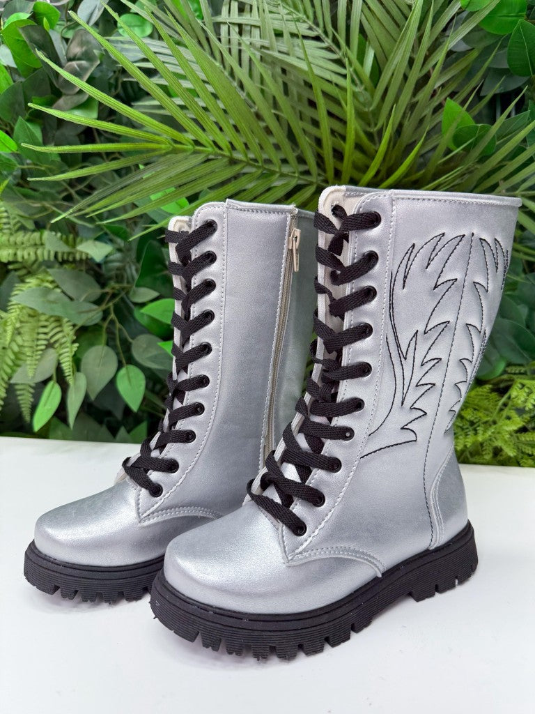 Bota/Coturno Flor di Mila Aylla Prata Boiadeira - Qualidade e Cuidado para os Pequenos | Bebeloo Kids