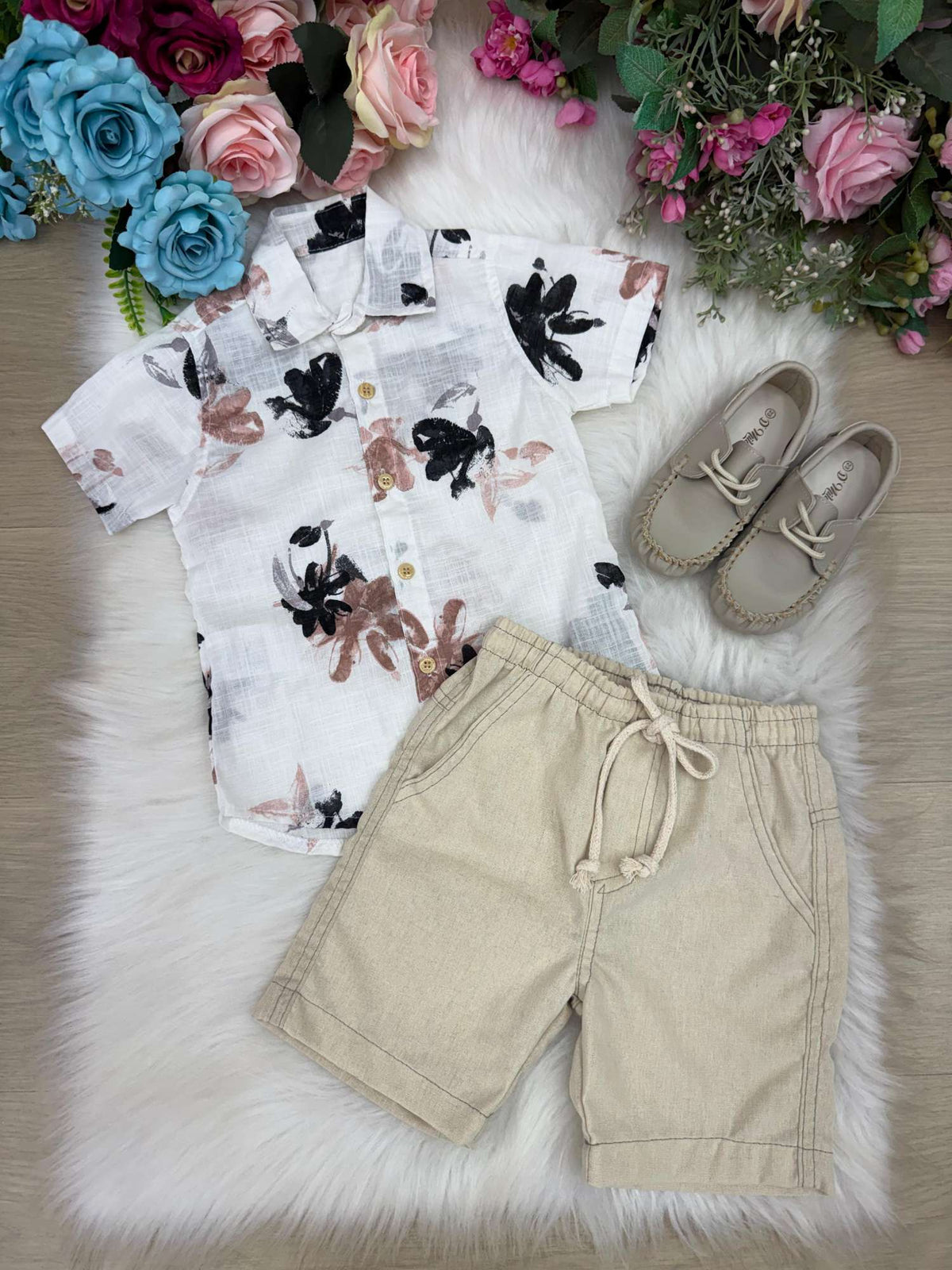 Conjunto Meninos Lucas Banana Club Shorts Linho Camisa Off Florida - Estilo Delicado para o Dia a Dia | Bebeloo Kids