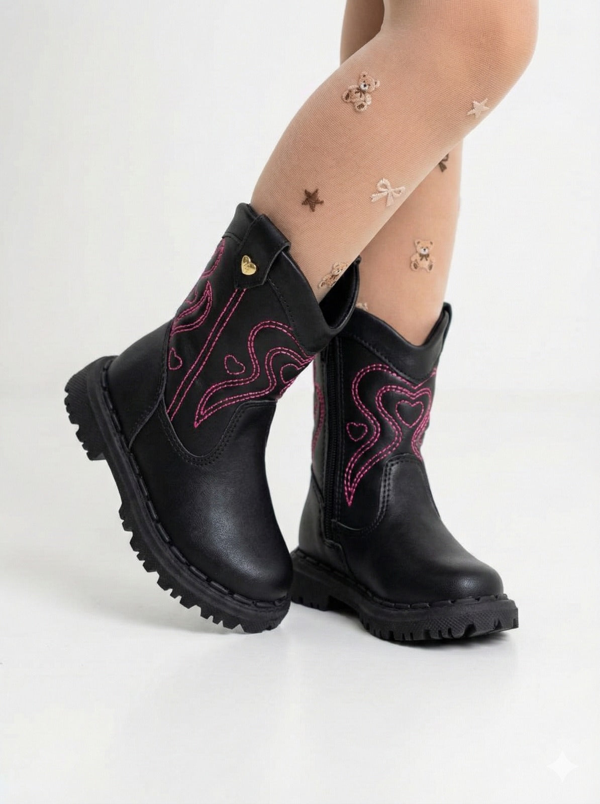 Bota\Coturno Nilqi Bella Preto - Qualidade e Cuidado para os Pequenos | Bebeloo Kids