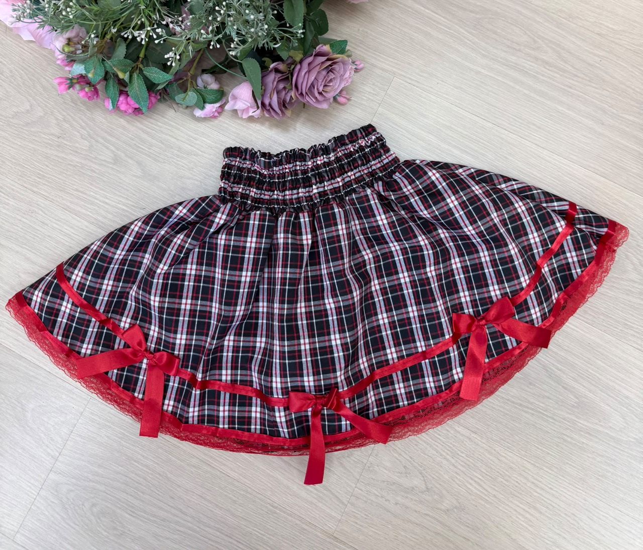 Saia Junina Adulta Xadrez Renda Vermelho - Conforto e Estilo para Crianças | Bebeloo Kids