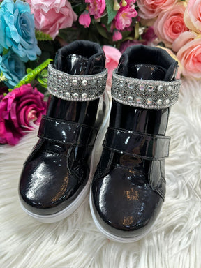 Tenis Bota D Milan Preto (TNSBTDMLANPRT)