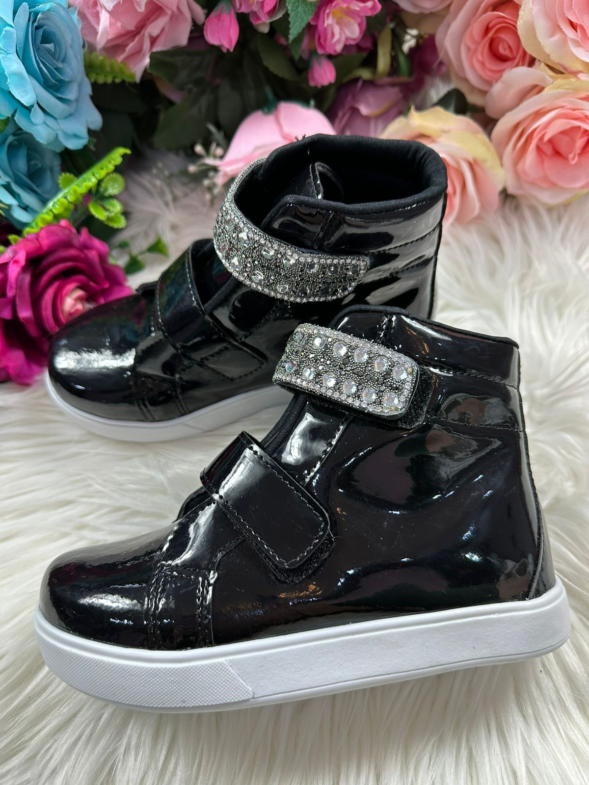 Tenis Bota D Milan Preto (TNSBTDMLANPRT)