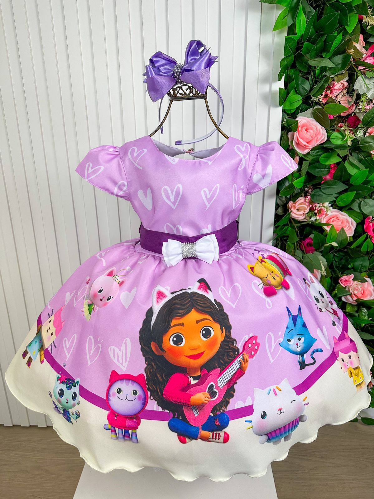 Vestido Infantil Tematicos Luxo A Casa Magica da Gabby (VESTINFTMTLXCMGCDGBB)