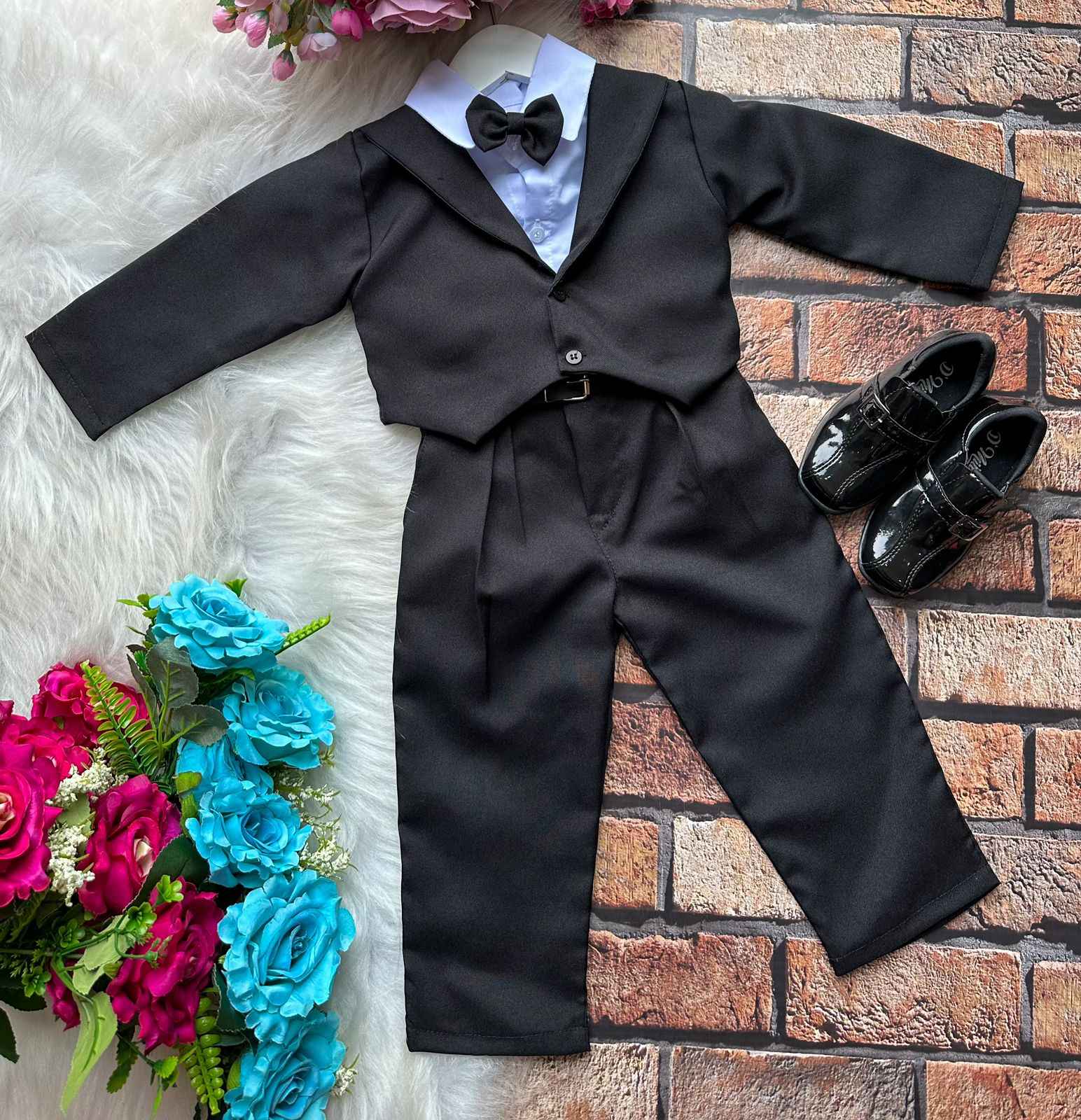 Conjunto Social Miss Cherry Meninos Terno Hugo Preto (CNJTSCLMSSCHRMNNTERNPRT)