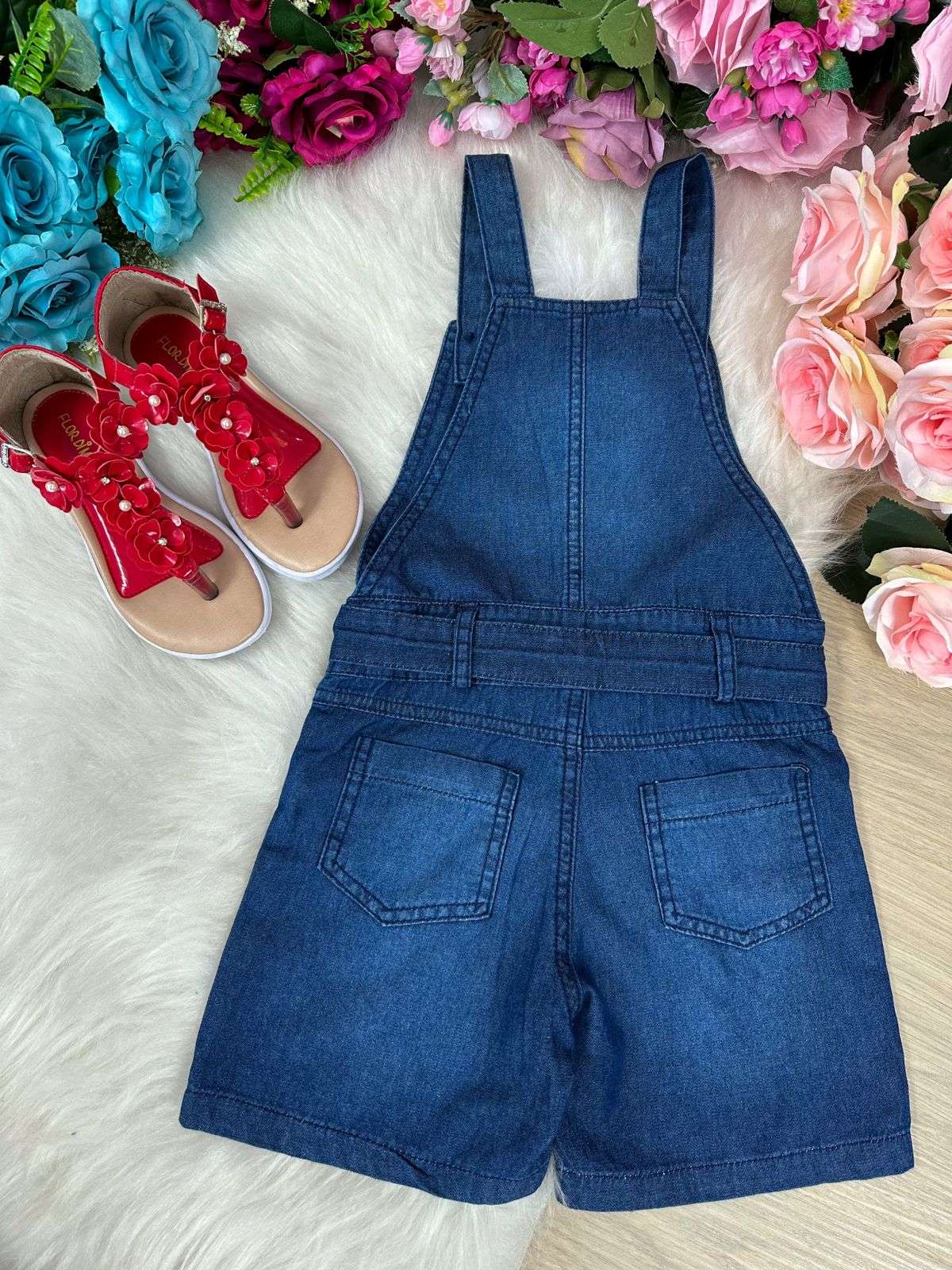 Jardineira Princesa Bebeloo Kids Jeans Frutinhas - Diversão e Encanto para Brincar | Bebeloo Kids