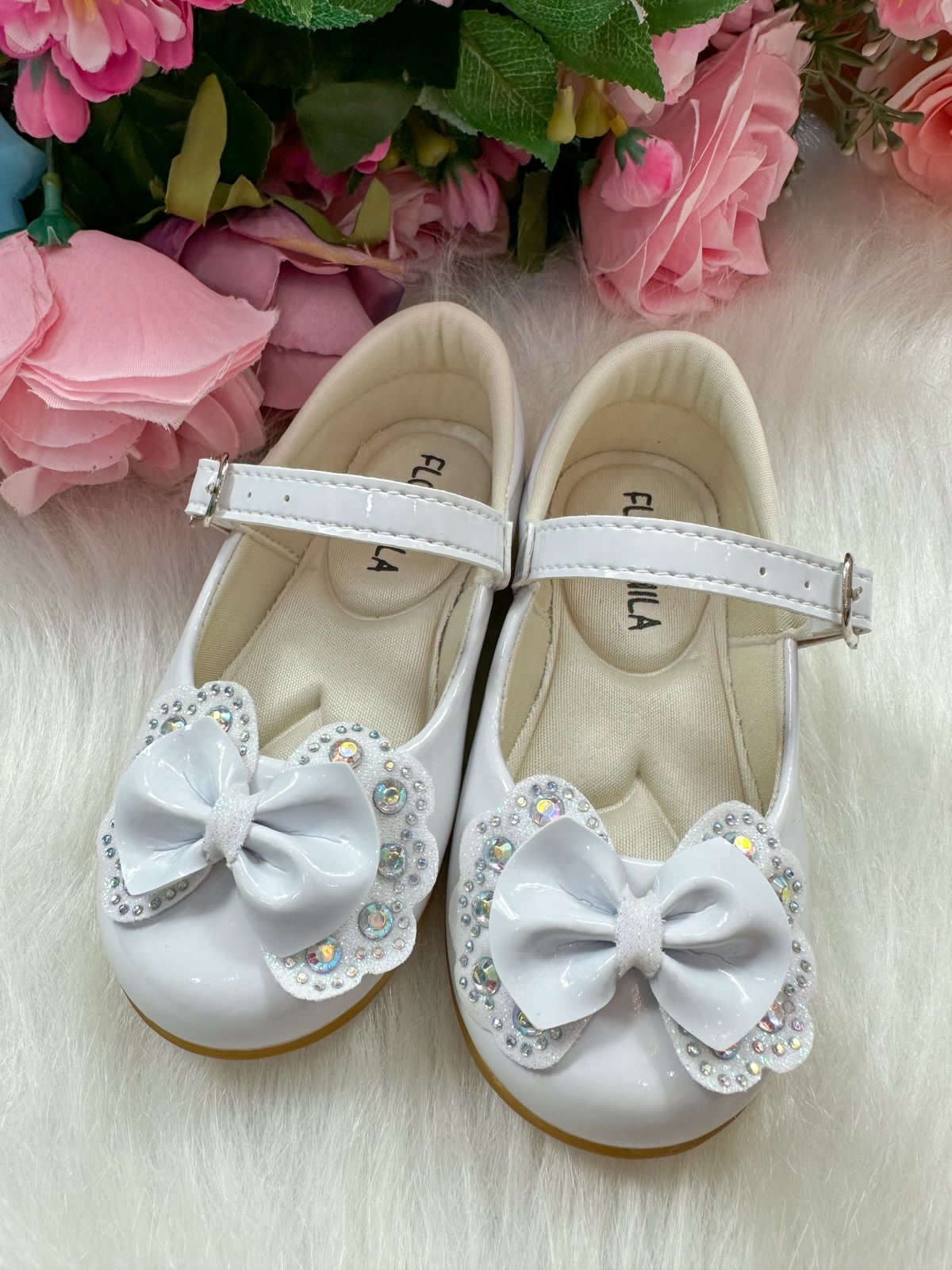 Sapatilha Flor Di MIla Baby Branco Lacinho Strass | Bebeloo Kids