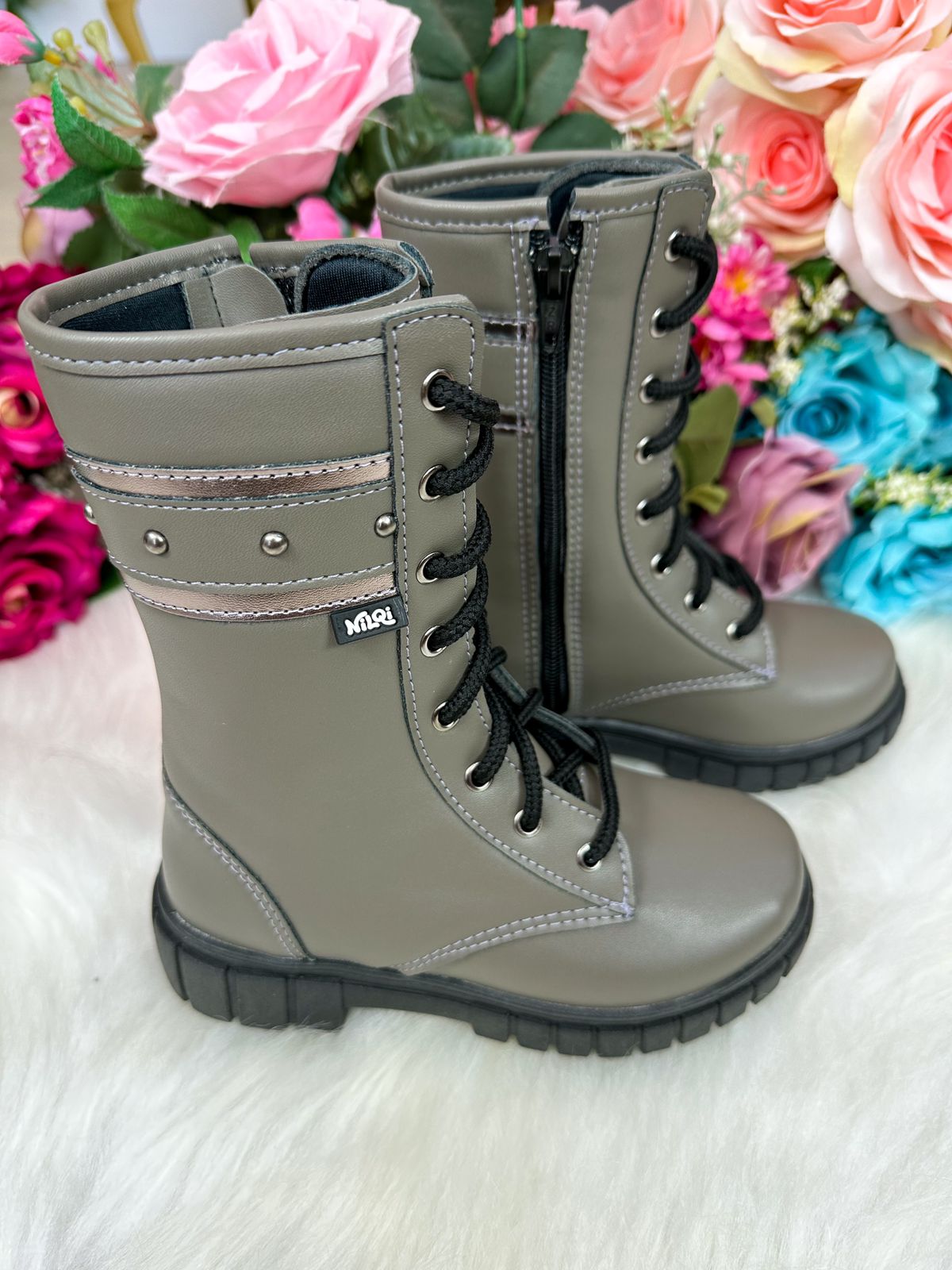 Bota Nilqi Melissa Onix - Diversão e Encanto para Brincar | Bebeloo Kids