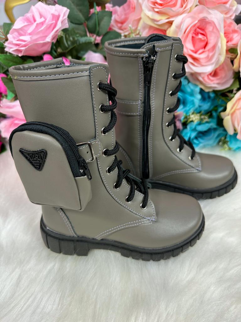 Bota Nilqi Vivi Onix Bolsinha - Diversão e Encanto para Brincar | Bebeloo Kids