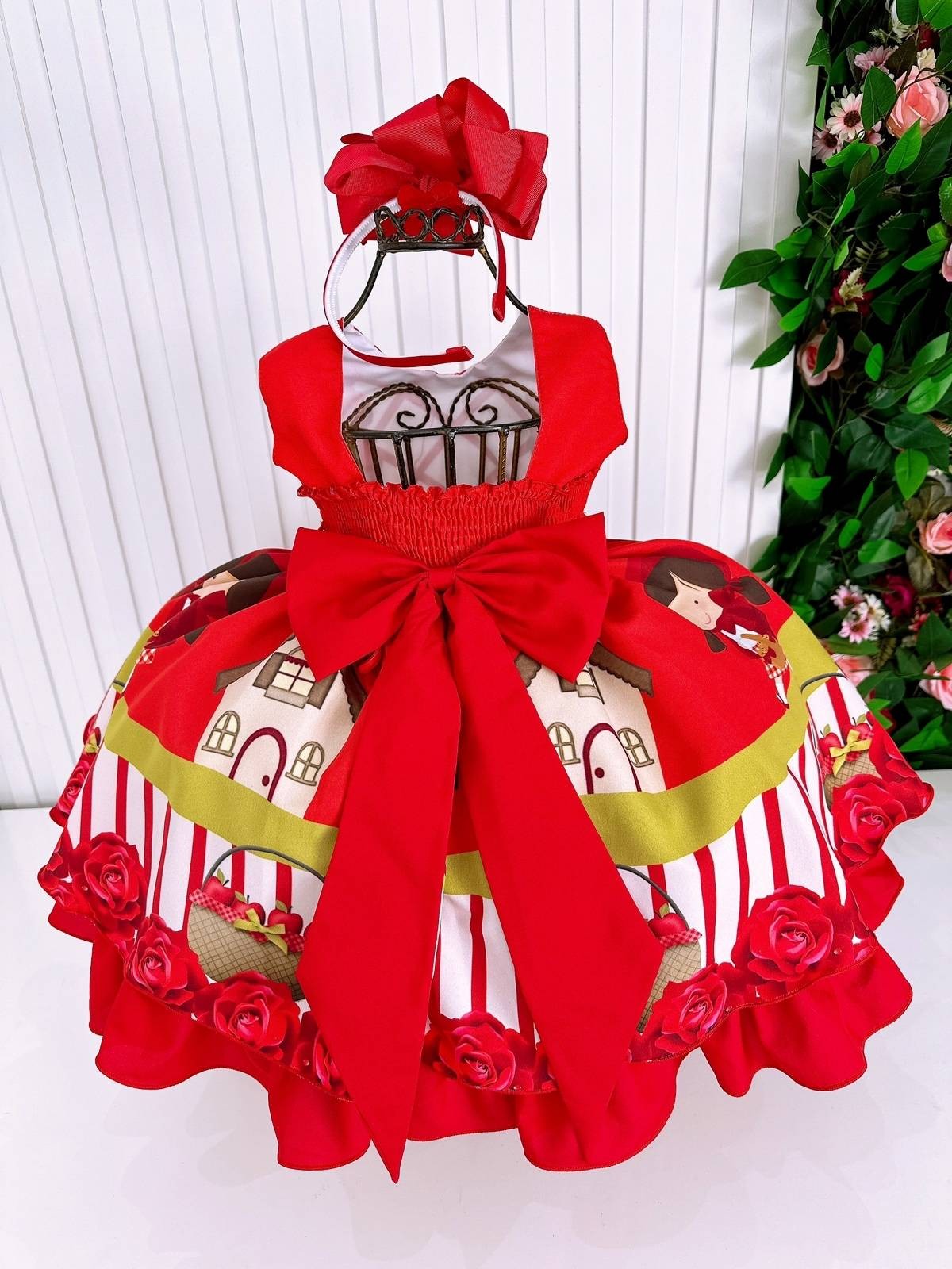 Vestido Princesa Bebeloo Kids Chapeuzinho Vermelho - Diversão e Encanto para Brincar | Bebeloo Kids