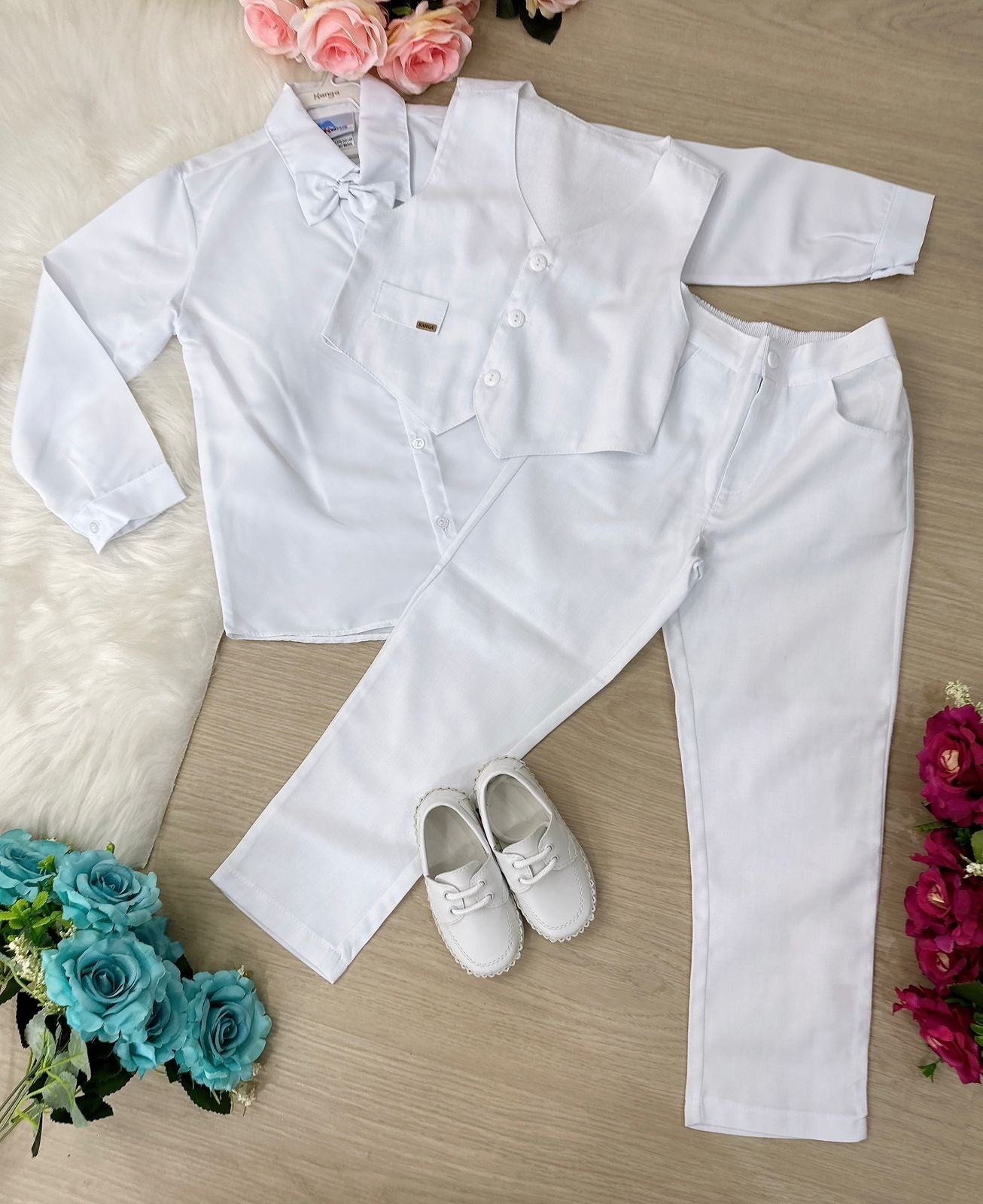 Conjunto Meninos Kanga Danilo Social Branco Colete - Estilo Delicado para o Dia a Dia | Bebeloo Kids