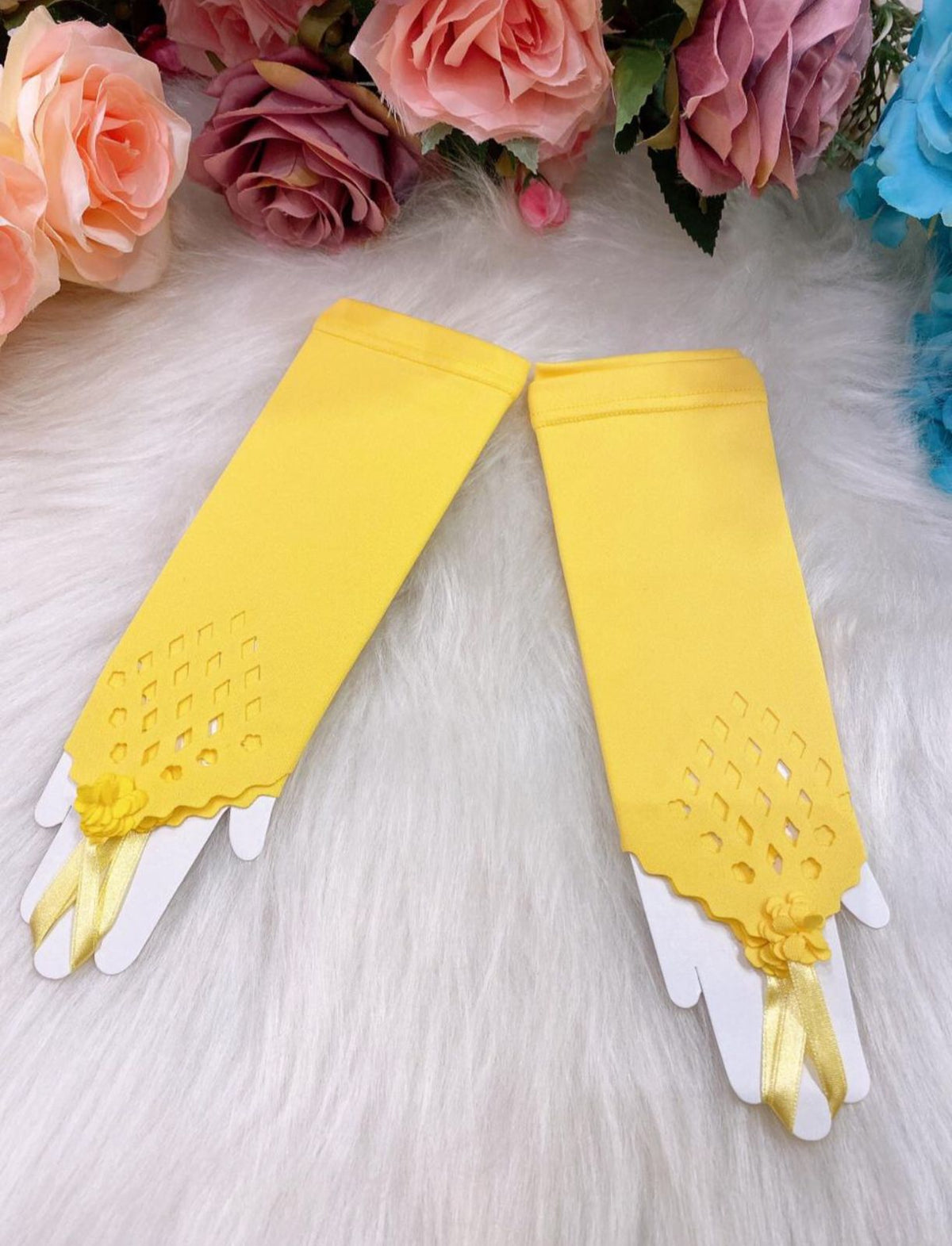 Luva Amarelo - Encanto e Delicadeza para Momentos Especiais | Bebeloo Kids