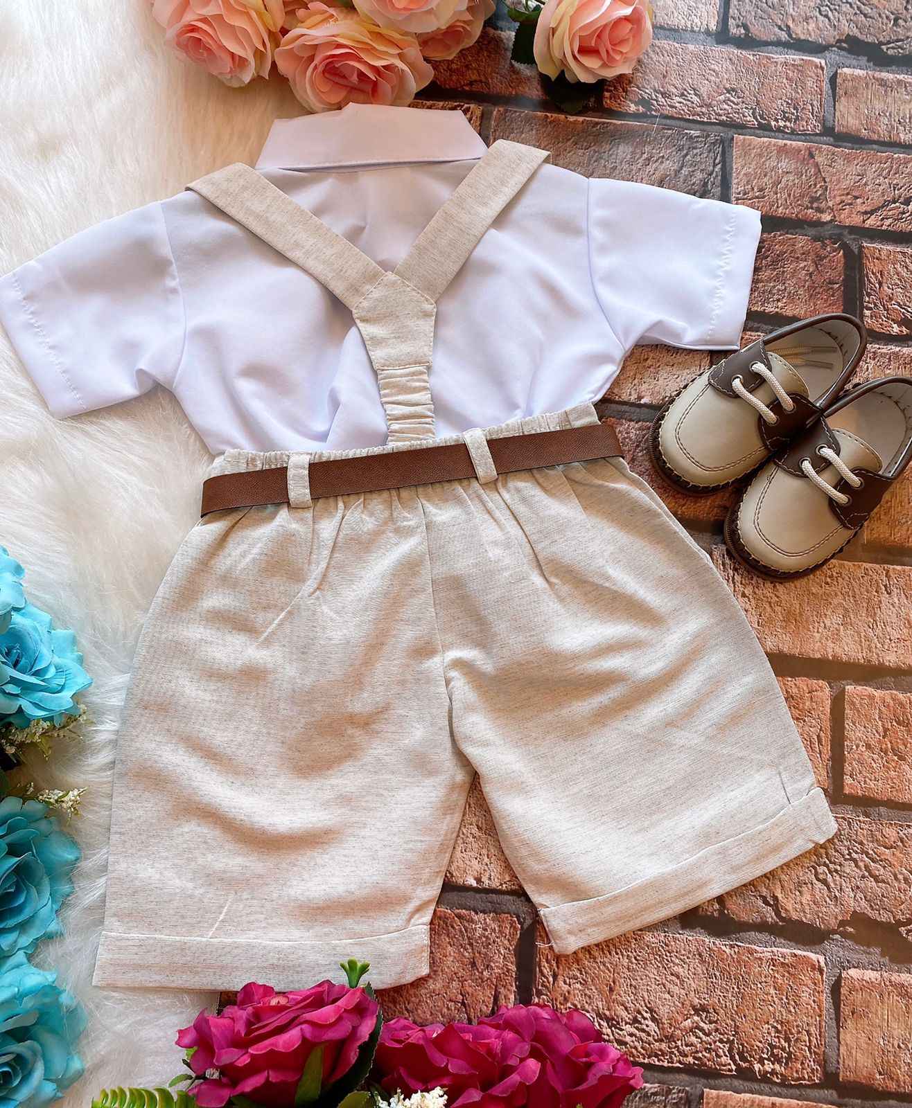 Conjunto Miss Cherry Social Linho Shorts Gustavo - Estilo Delicado para o Dia a Dia | Bebeloo Kids