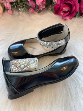 Sapatilha Flor di Mila Preto Perolas Luxo - Leveza e Charme para os Pezinhos | Bebeloo Kids