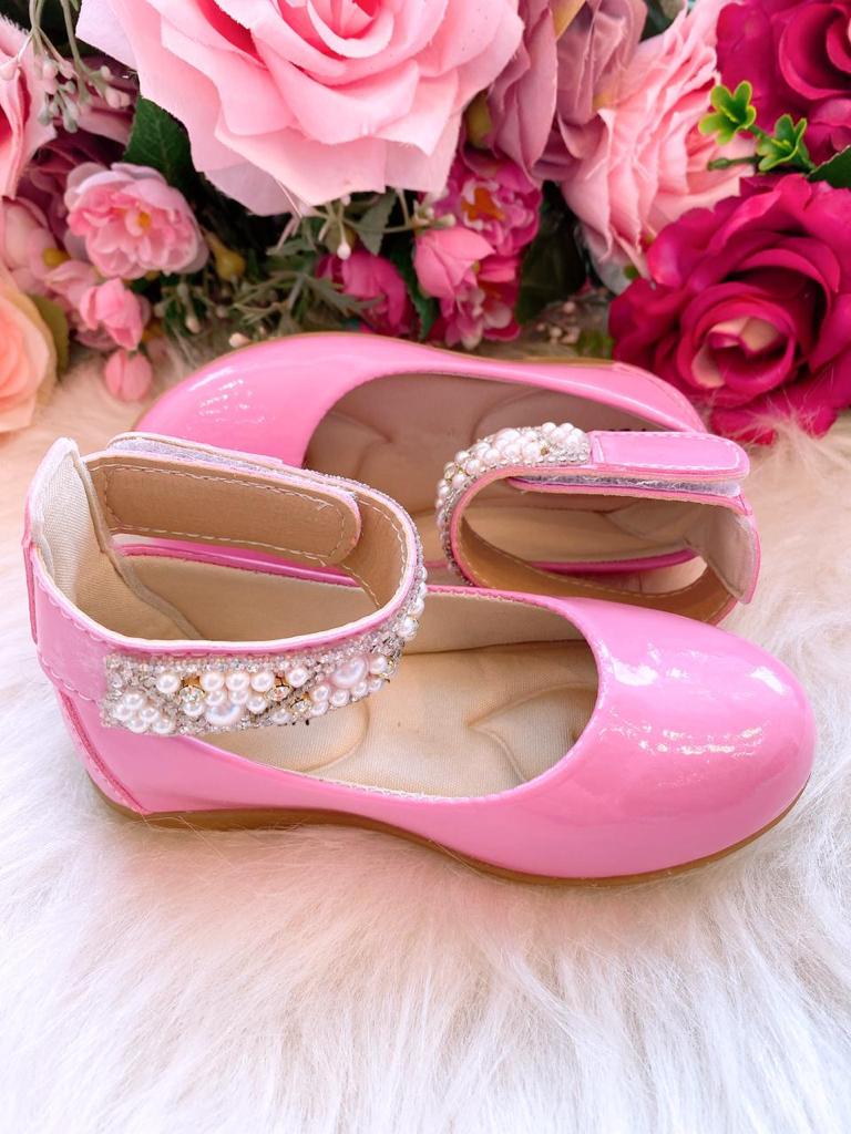 Sapatilha Flor di Mila Rosa Chiclete "Perolas" Luxo - Leveza e Charme para os Pezinhos | Bebeloo Kids