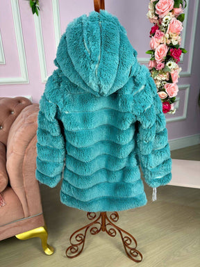 Casaco Peluciado Verde Jade Com Capuz - Aconchego e Estilo para os Pequenos | Bebeloo Kids