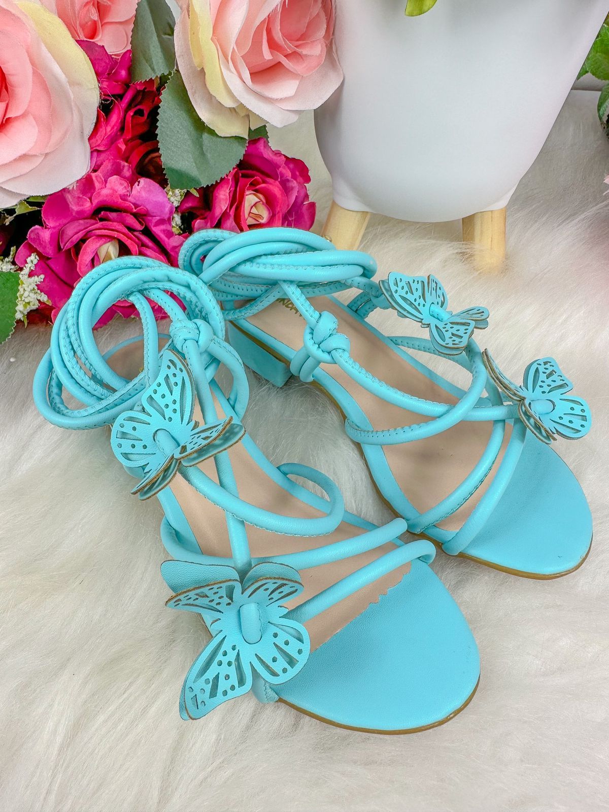 Sandalia Flor Di Mila Borboletas Azul de Amarrar - Qualidade e Cuidado para os Pequenos | Bebeloo Kids