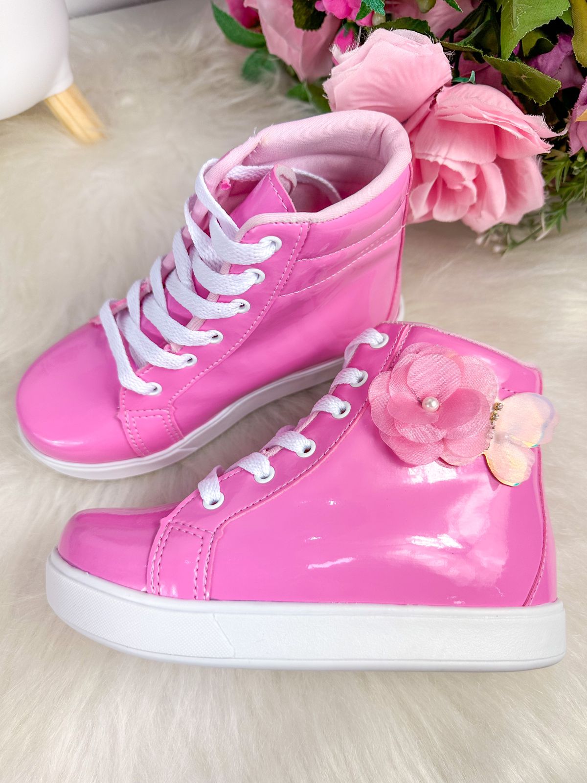 Tênis Bota D Milan Flores Rosa Chiclete - Conforto e Liberdade para Brincar | Bebeloo Kids