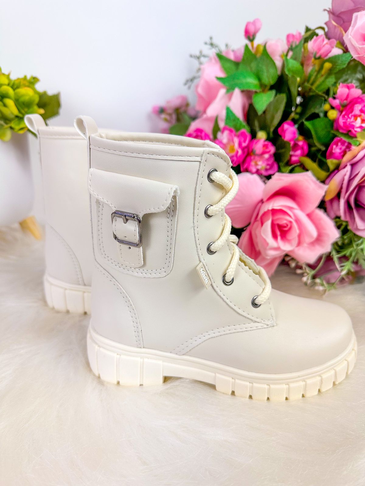 Bota Nilqi Bolso Off - Qualidade e Cuidado para os Pequenos | Bebeloo Kids