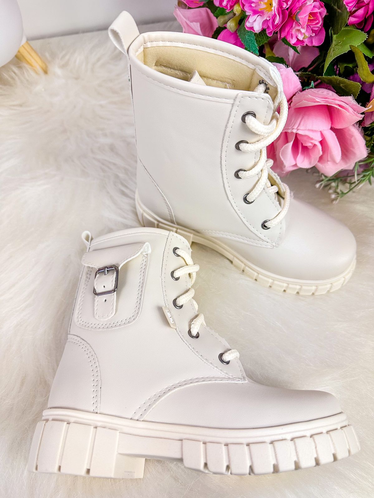 Bota Nilqi Bolso Off - Qualidade e Cuidado para os Pequenos | Bebeloo Kids