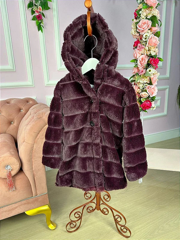 Casaco Peluciado Marsala Com Capuz - Aconchego e Estilo para os Pequenos | Bebeloo Kids