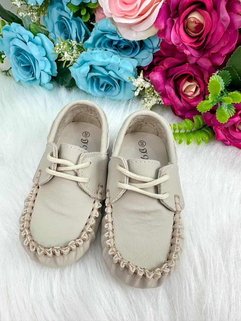Calçado Mocassim D Milan Marfim - Praticidade e Estilo para o Dia a Dia | Bebeloo Kids