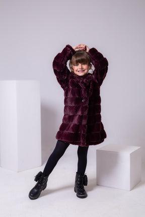 Casaco Peluciado Marsala Com Capuz - Aconchego e Estilo para os Pequenos | Bebeloo Kids