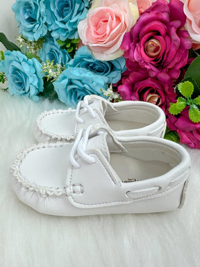 Calçado Mocassim D Milan Branco - Praticidade e Estilo para o Dia a Dia | Bebeloo Kids