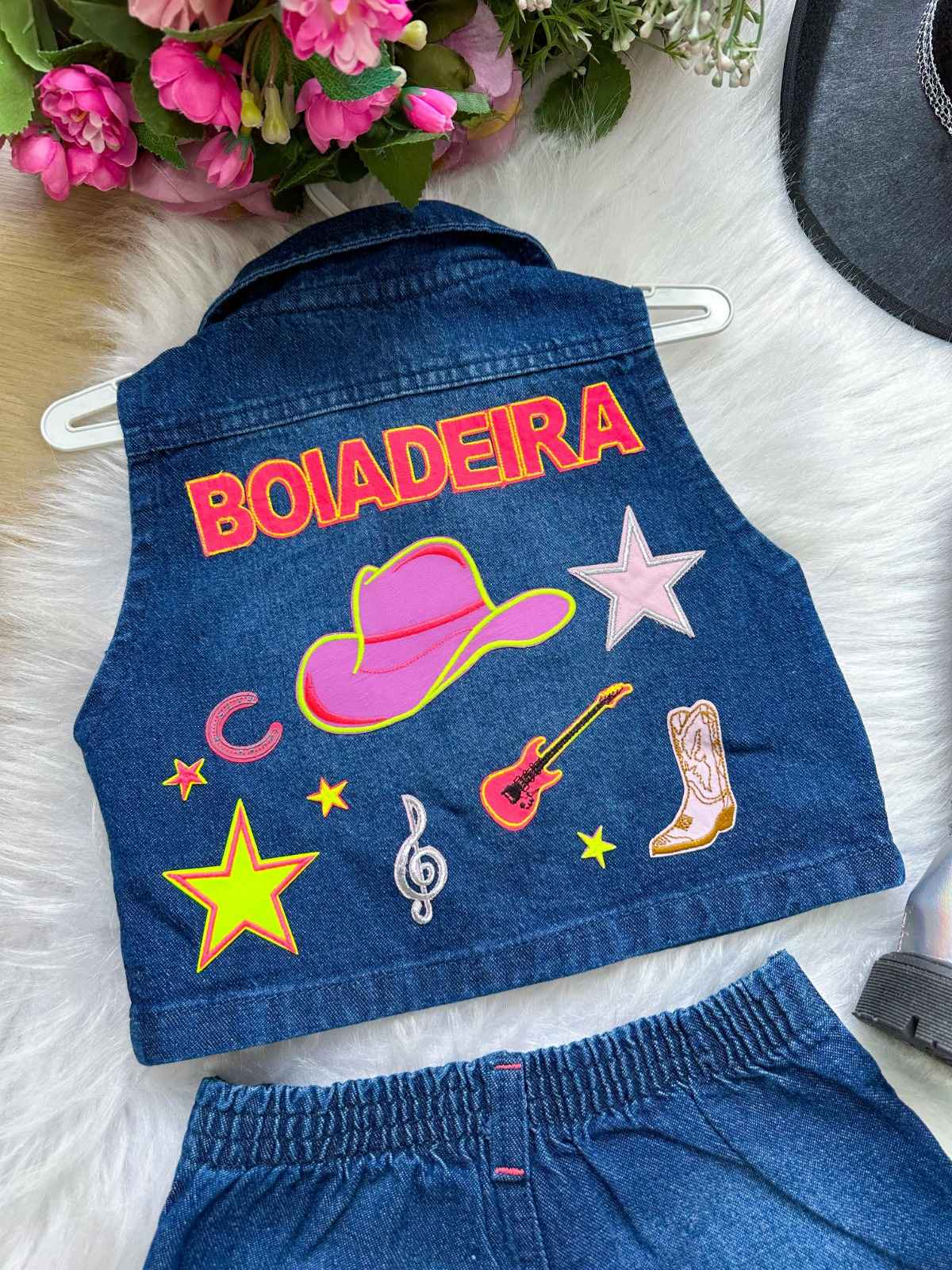 Conjunto Blogueirinha Boiadeira - Estilo Delicado para o Dia a Dia | Bebeloo Kids
