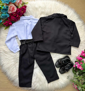 Conjunto Miss Cherry Social Terno Matheus Preto - Estilo Delicado para o Dia a Dia | Bebeloo Kids