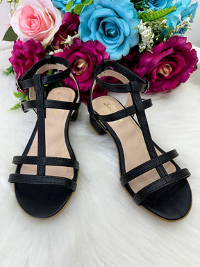 Sandalia Flor Di Mila Mariana Preto - Qualidade e Cuidado para os Pequenos | Bebeloo Kids