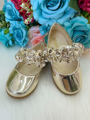 Sapatilha Bruninha Flores Dourada - Leveza e Charme para os Pezinhos | Bebeloo Kids