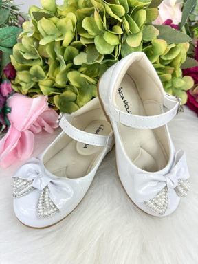 Sapatilha Flor Di MIla Carol Branco - Leveza e Charme para os Pezinhos | Bebeloo Kids