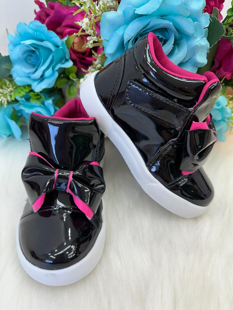 Tênis Bota Encanto de Criança Lacinho Preto Rebeca - Conforto e Liberdade para Brincar | Bebeloo Kids