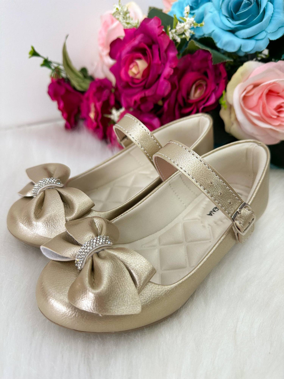 Sapatilha Flor Di Mila Rubia Saltinho Dourada Fosca - Leveza e Charme para os Pezinhos | Bebeloo Kids