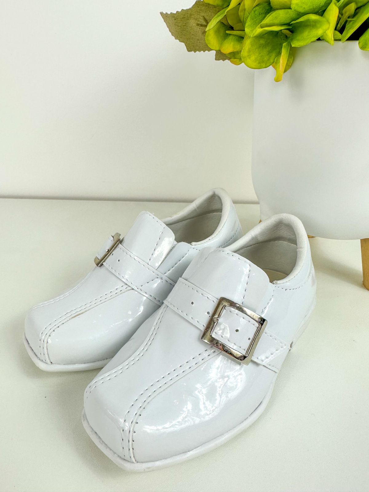 Sapato Social D Milan Branco - Elegância para Momentos Especiais | Bebeloo Kids