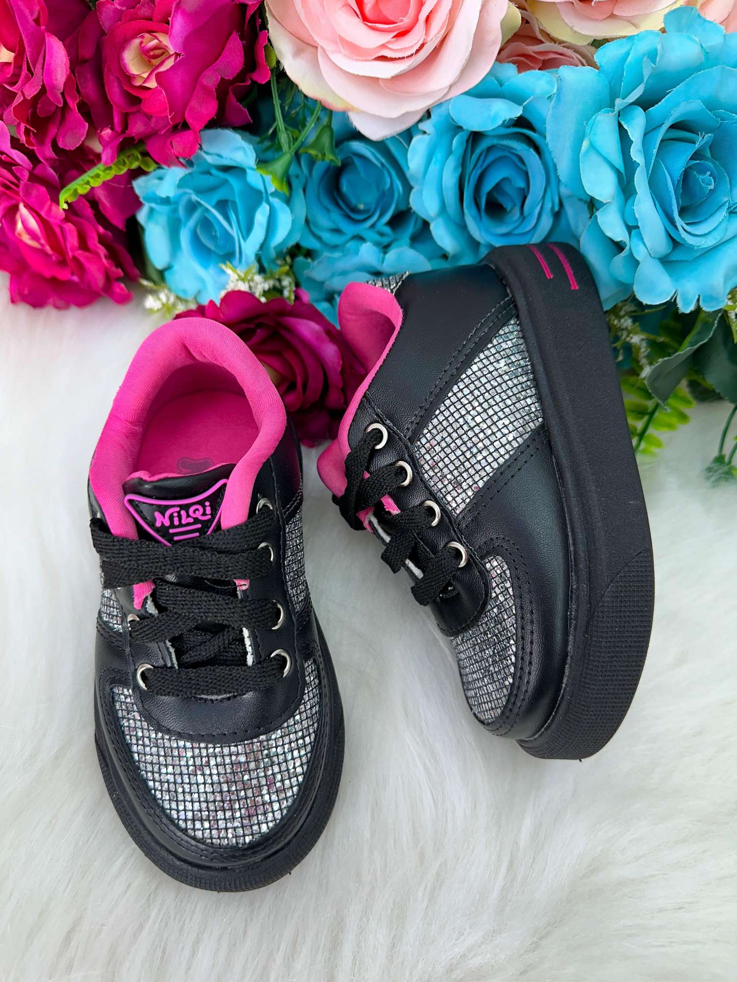 Tênis Nilqi Fashion Preto - Conforto e Liberdade para Brincar | Bebeloo Kids