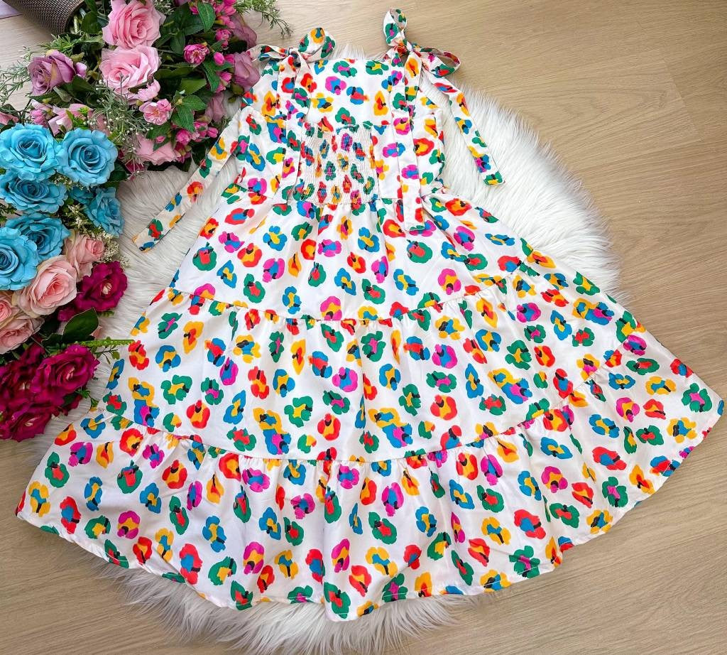 Vestido Blogueirinha Mãe e Filha Nina Off - Leveza e Elegância para Meninas | Bebeloo Kids