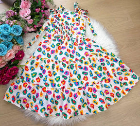 Vestido Blogueirinha Mãe e Filha Nina Off - Leveza e Elegância para Meninas | Bebeloo Kids