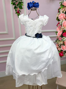 Vestido Lorenzetti Longo Branco Peito Rendado Cinto Azul Marinho - Detalhe que Faz a Diferença | Bebeloo Kids