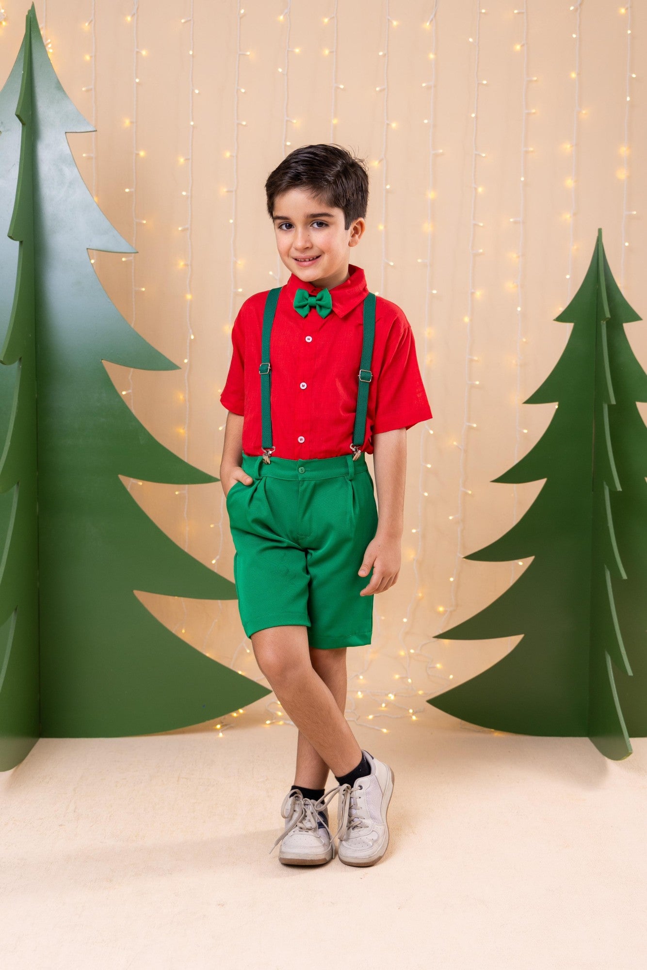 Conjunto Miss Cherry Henry Camisa Vermelha Suspensorio Verde - Estilo Delicado para o Dia a Dia | Bebeloo Kids