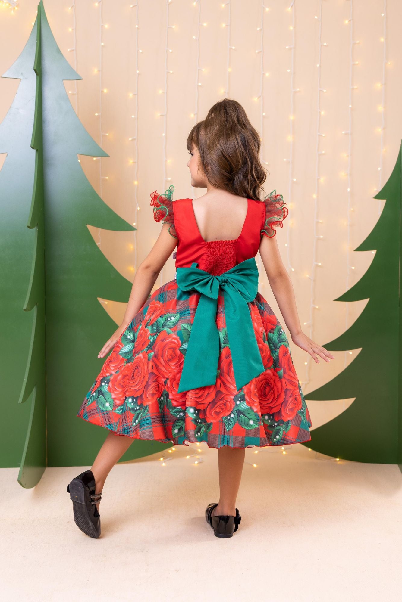 Vestido Marie Eduarda Floral Vermelho - Natal - Leveza e Elegância para Meninas | Bebeloo Kids