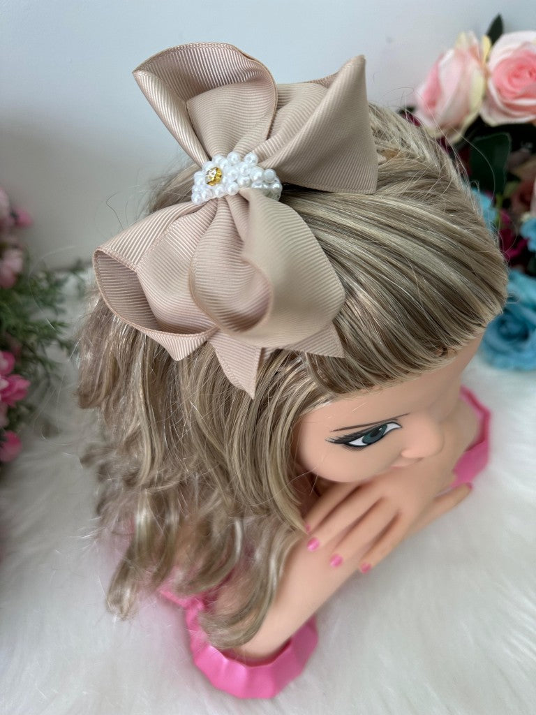 Laço Strass Maria Alice Marfim - Toque Delicado para Completar o Visual | Bebeloo Kids