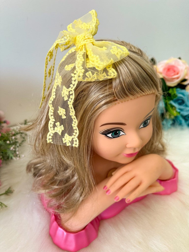 Laço Jessica Renda Amarelo - Toque Delicado para Completar o Visual | Bebeloo Kids
