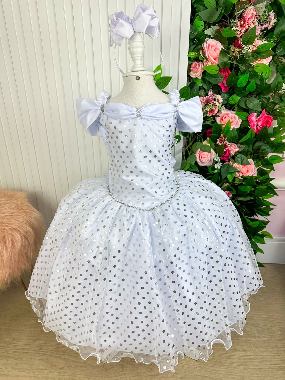 Vestido Marie Bolinhas Branco - Leveza e Elegância para Meninas | Bebeloo Kids