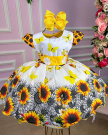 Vestido Marie Jardim de Girassol Modelo 1 - Leveza e Elegância para Meninas | Bebeloo Kids